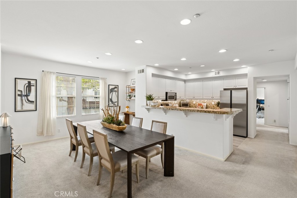 51 Regal Property Photo 12