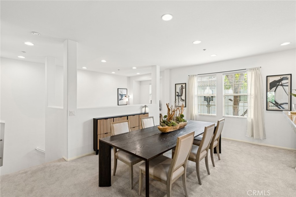 51 Regal Property Photo 13