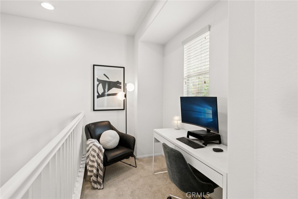 51 Regal Property Photo 15
