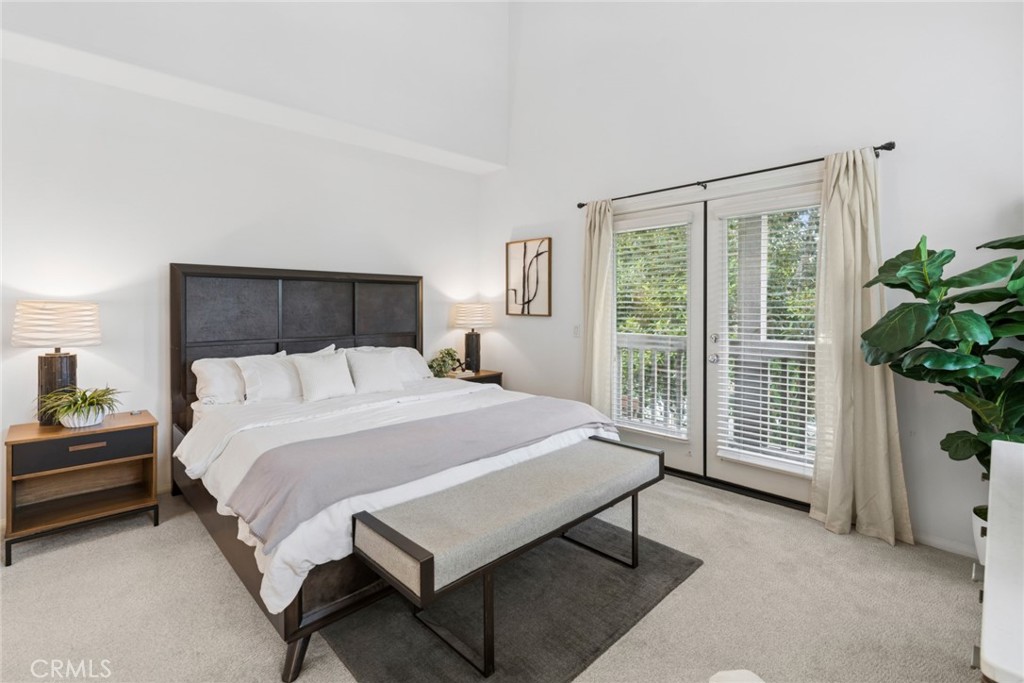 51 Regal Property Photo 21
