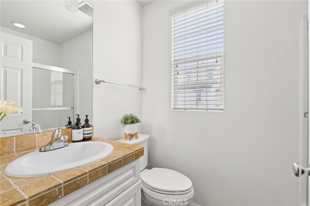 51 Regal Property Photo 25