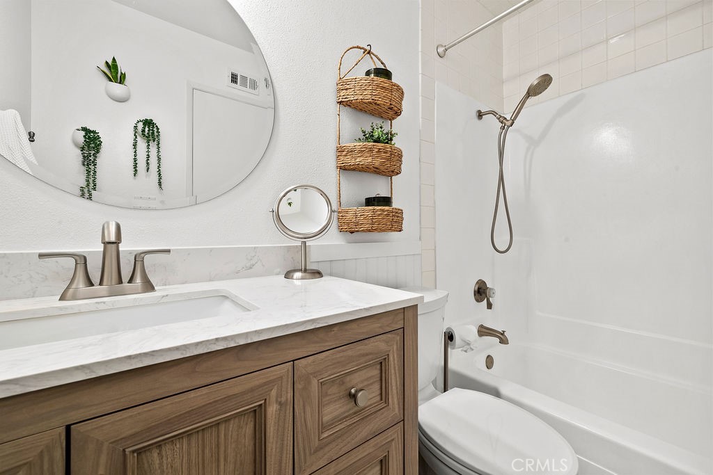 6711 Sun C Property Photo 22