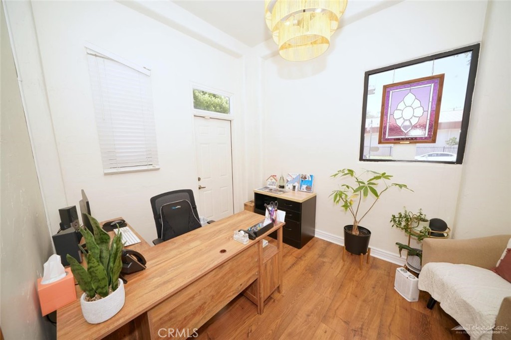 112 S Curry Property Photo 11