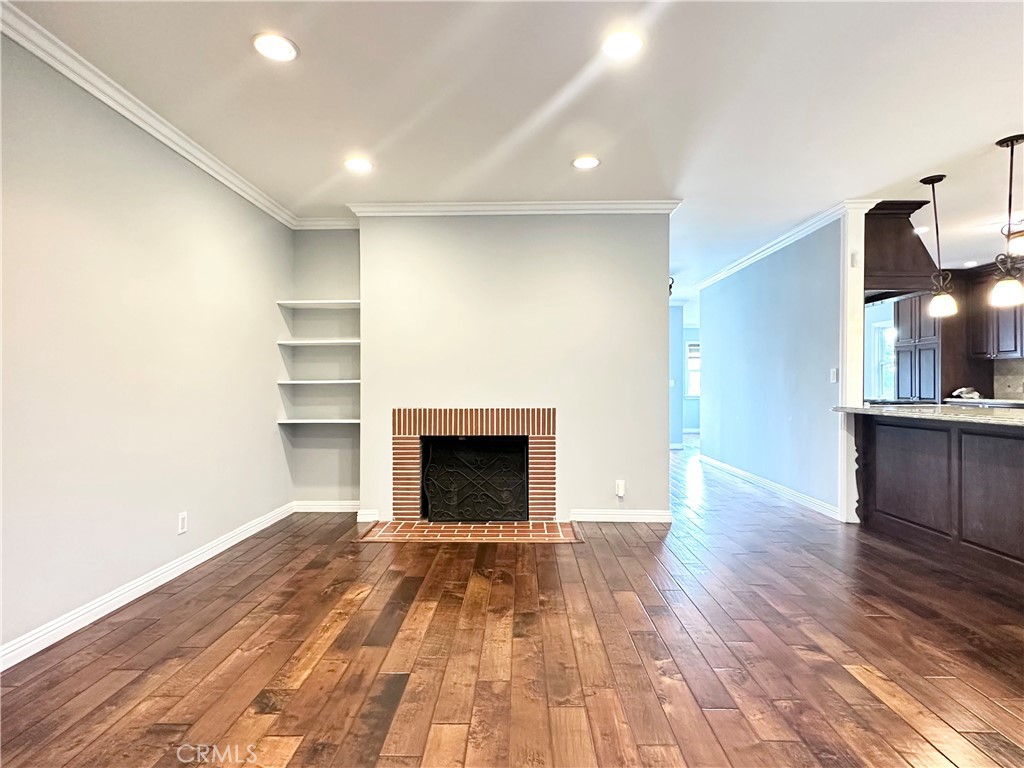 2649 N Parish Property Photo 17