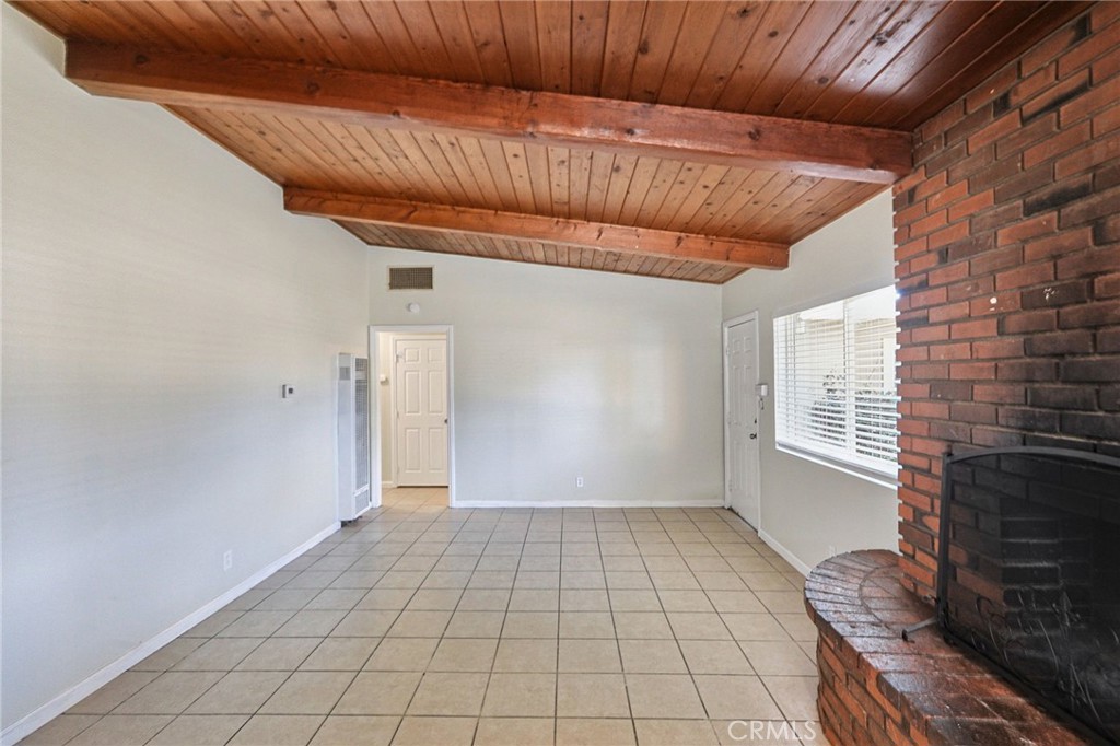 38726 Sumac Property Photo 6