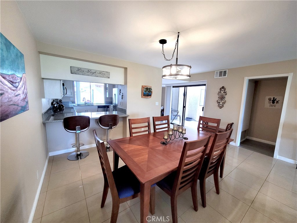 24 Granada Property Photo 4