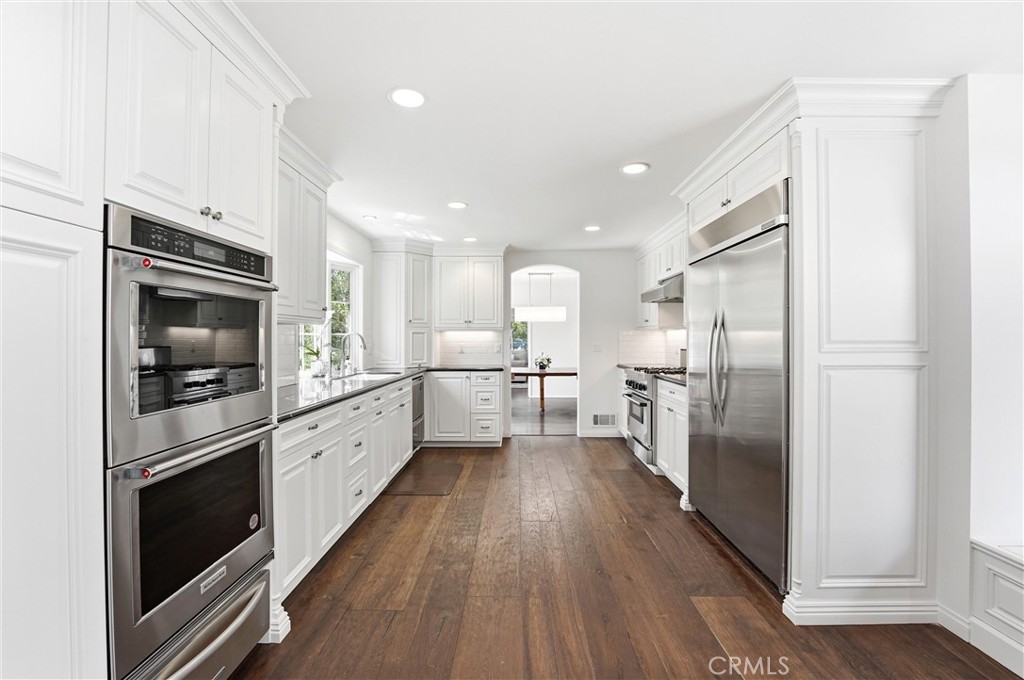 3600 Grayburn Property Photo 10