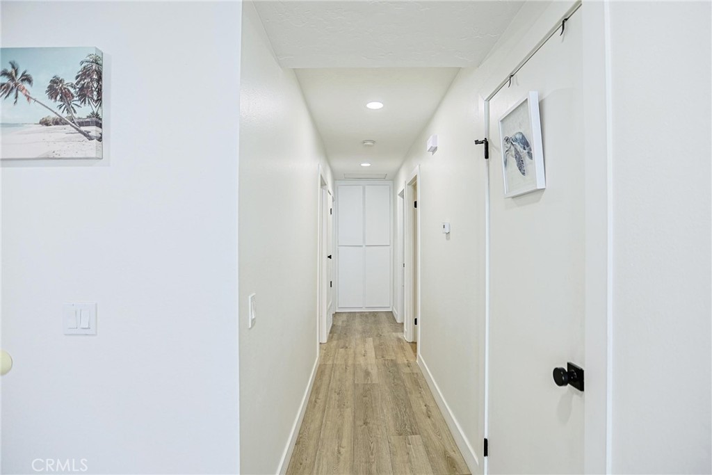 1078 Border Property Photo 6