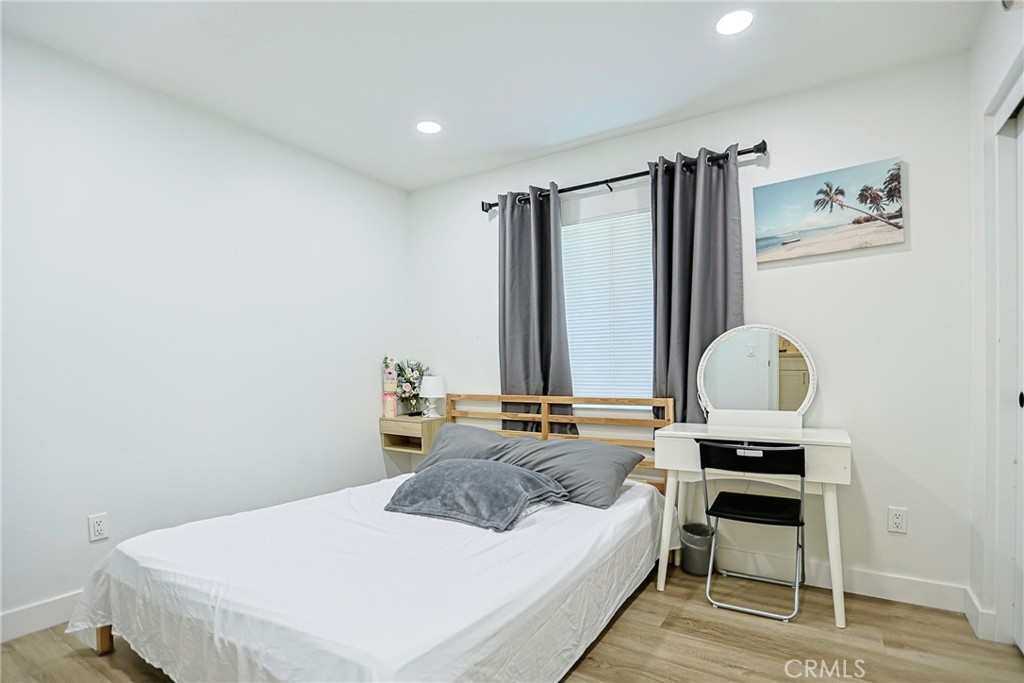 1078 Border Property Photo 11