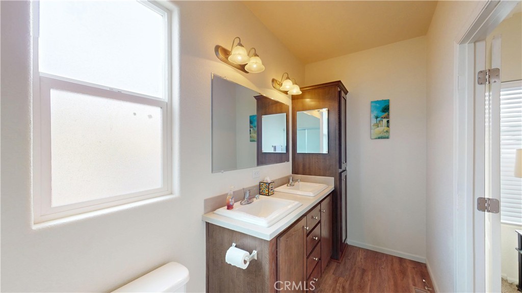 1540 E Trenton Avenue 95 Property Photo 22