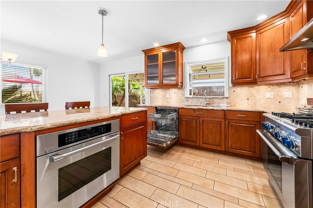 17042 Friml Lane Property Photo 14
