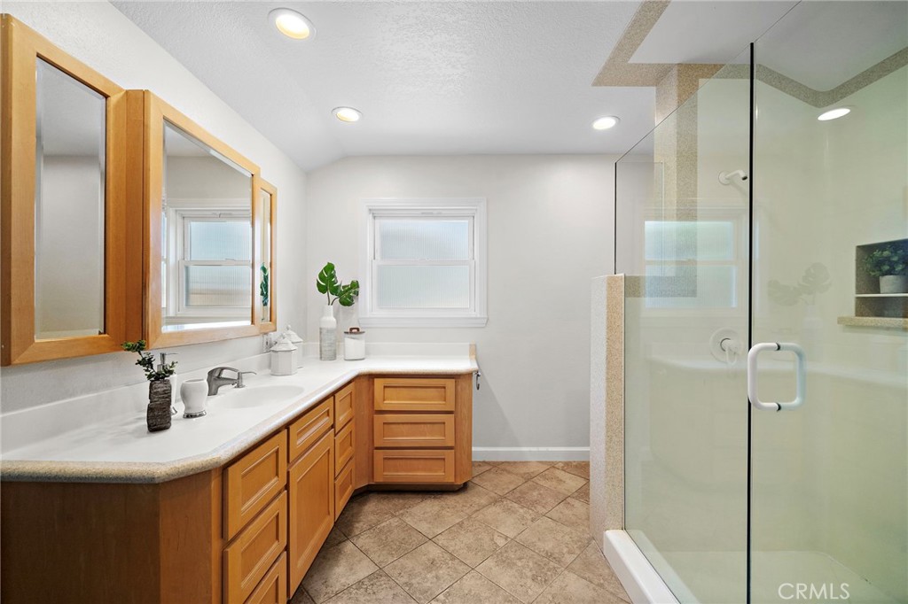 11302 Pennell Circle Property Photo 34