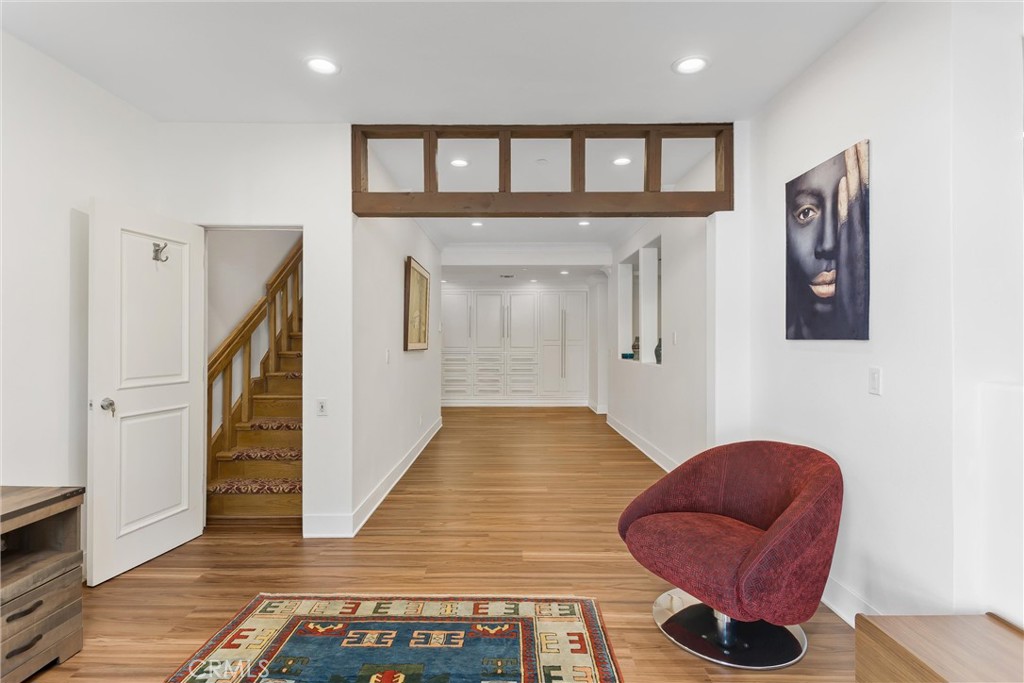 1377 Knoll Road Property Photo 12
