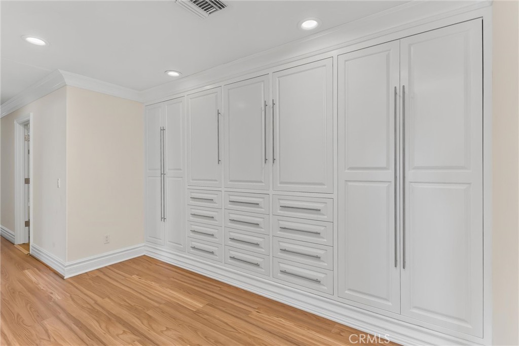 1377 Knoll Road Property Photo 13