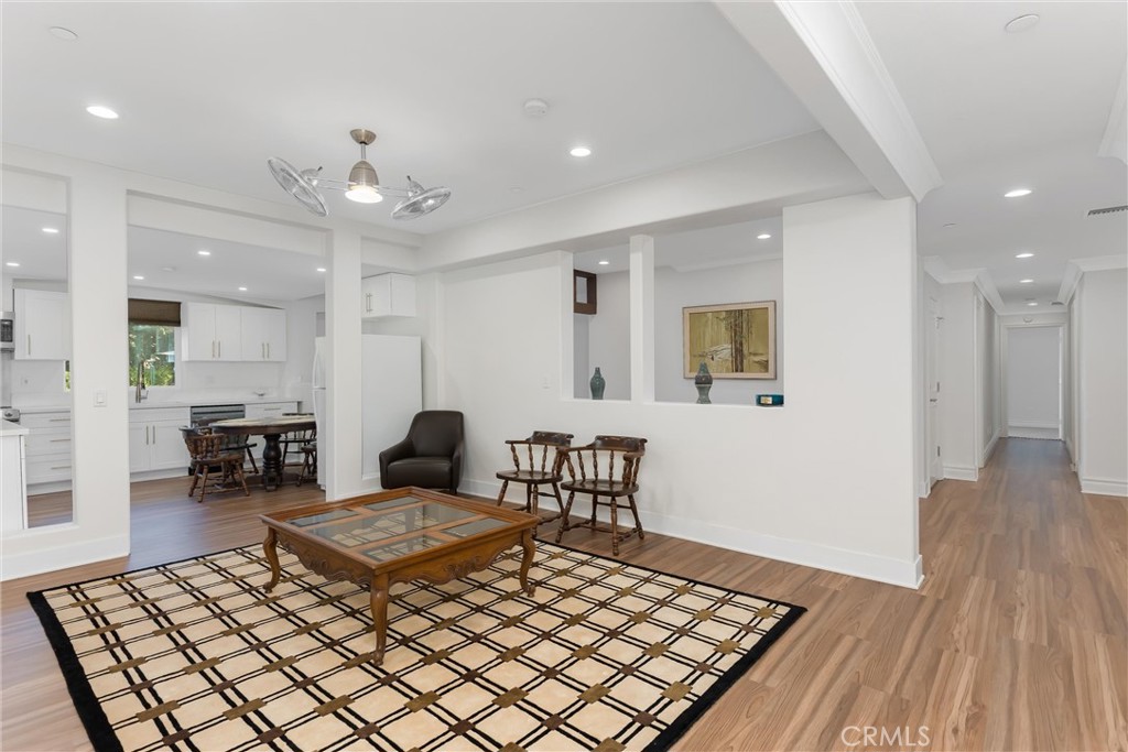 1377 Knoll Road Property Photo 14