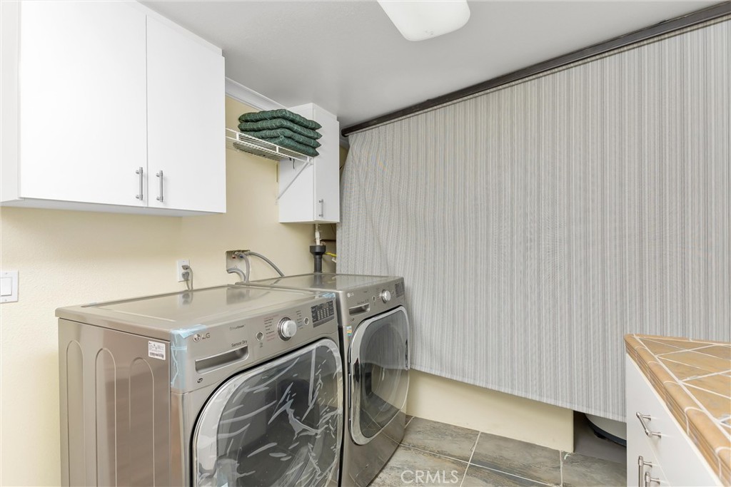 1377 Knoll Road Property Photo 23