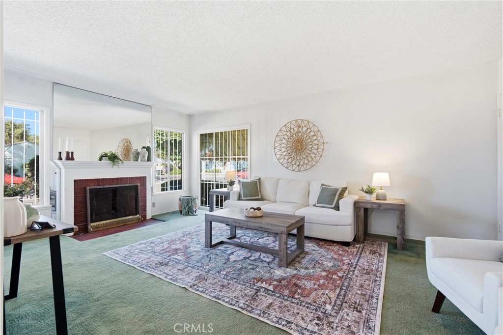 4264 Sanborn Avenue Property Photo 4
