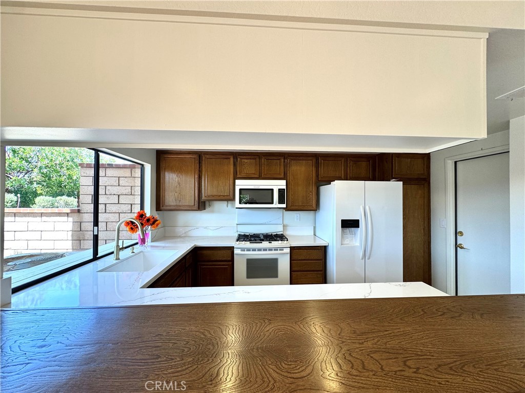 7756 Sailboat Circle Property Photo 10