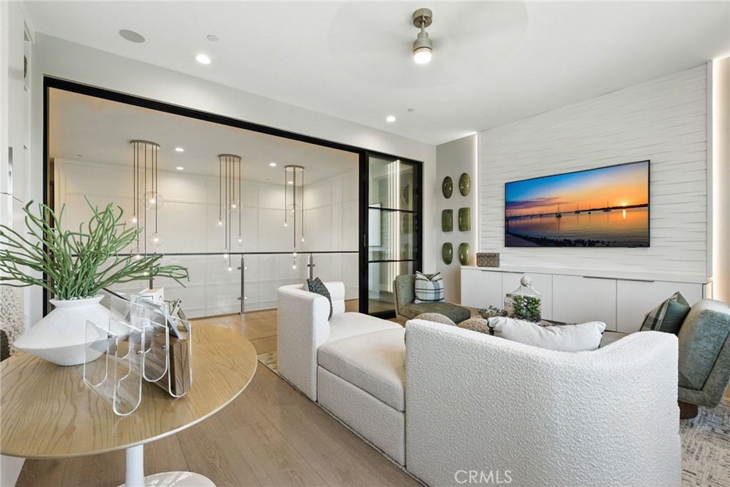 433 Narcissus Property Photo 10