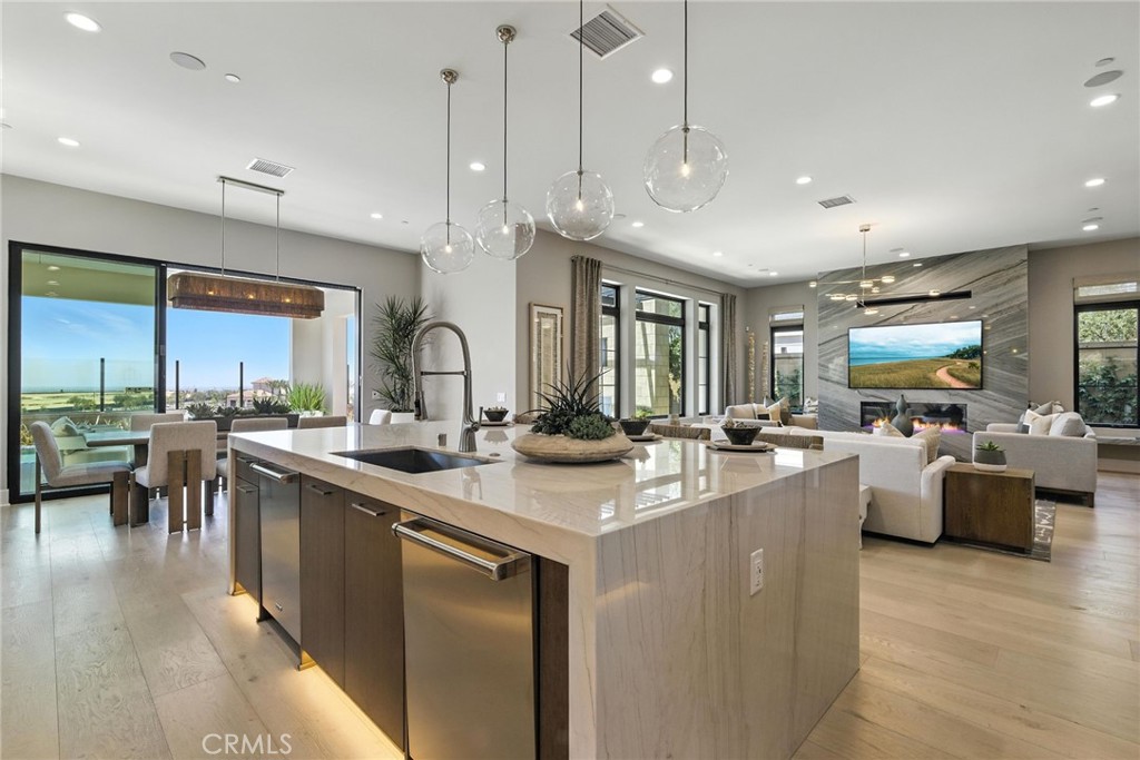 433 Narcissus Property Photo 18