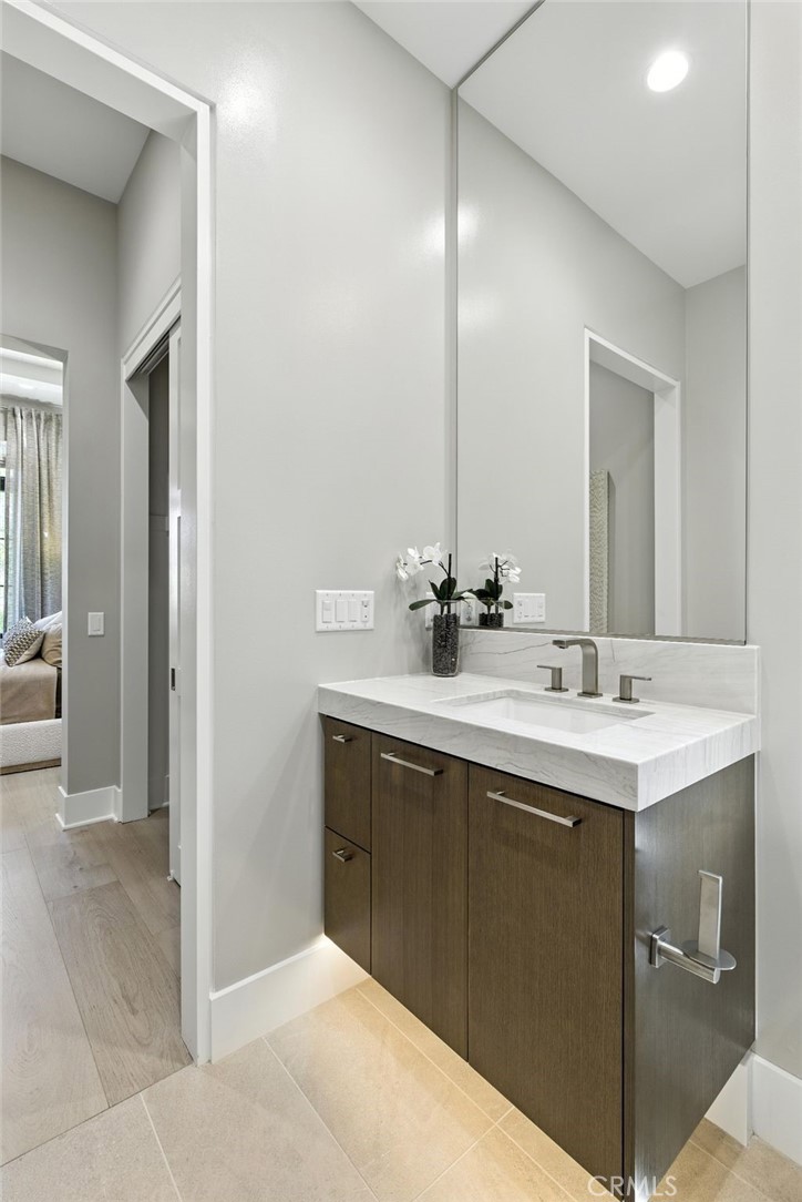 433 Narcissus Property Photo 24