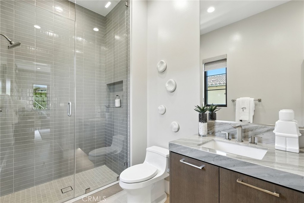 433 Narcissus Property Photo 26