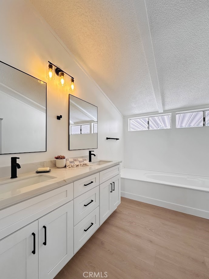 24771 Rosebrugh Property Photo 13
