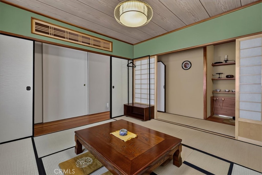 738 Citadel Property Photo 31