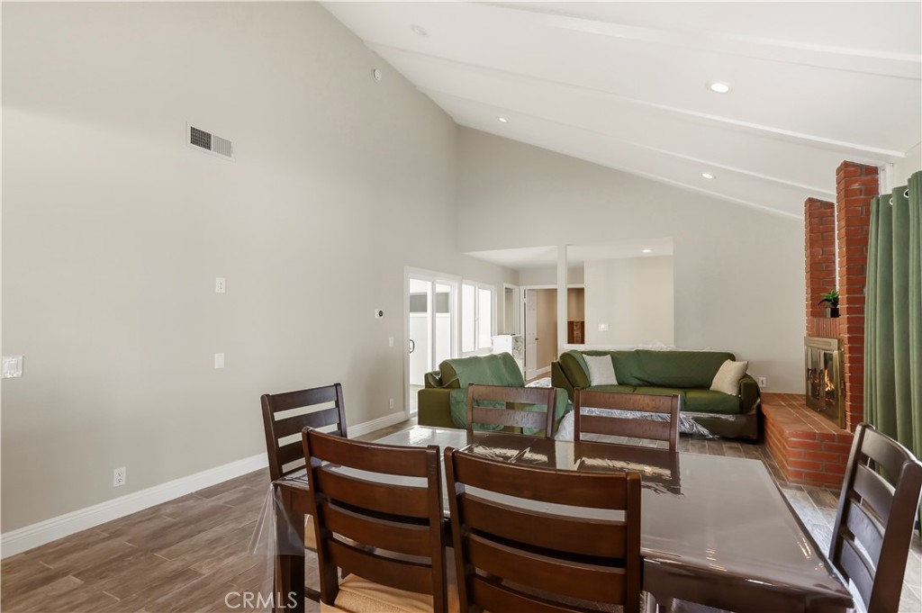 6 Banyan Tree Property Photo 10