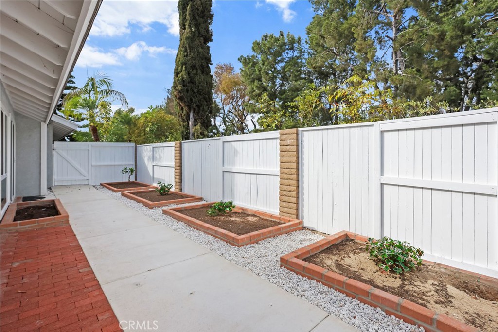 6 Banyan Tree Property Photo 29