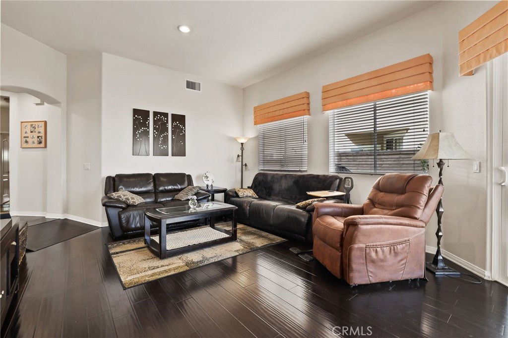 30602 La Vue Property Photo 20