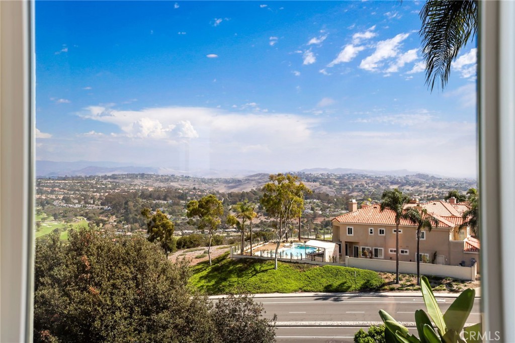 30602 La Vue Property Photo 45