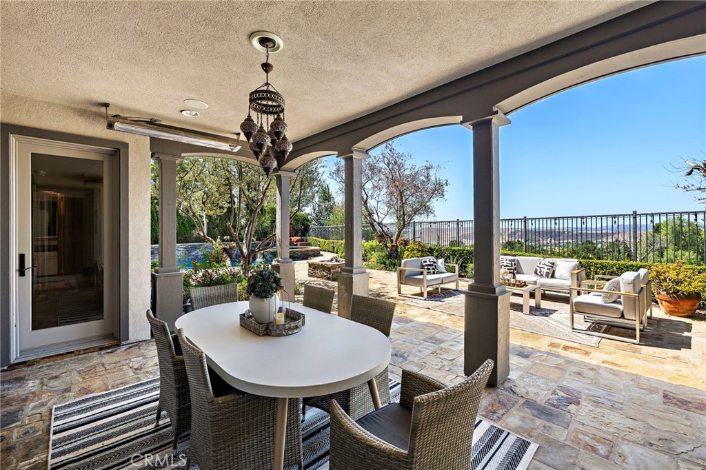 2 Galaxy Isle Property Photo 7