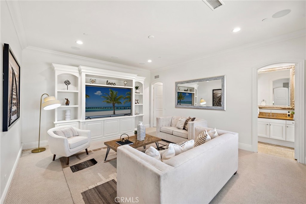 2 Galaxy Isle Property Photo 28