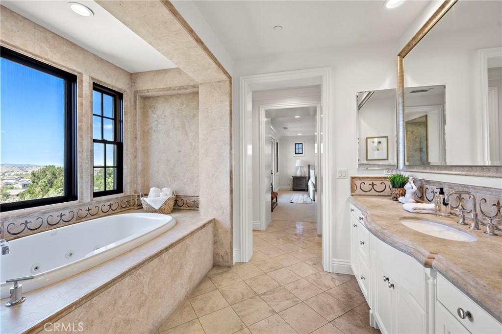2 Galaxy Isle Property Photo 36