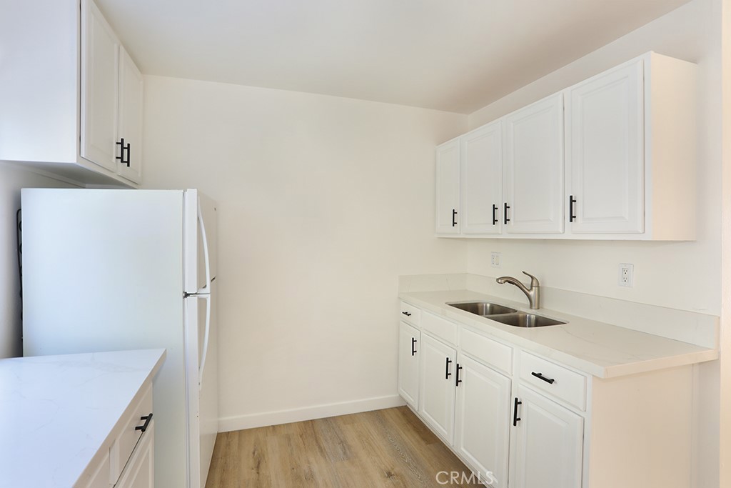 33802 Castano B Property Photo 10