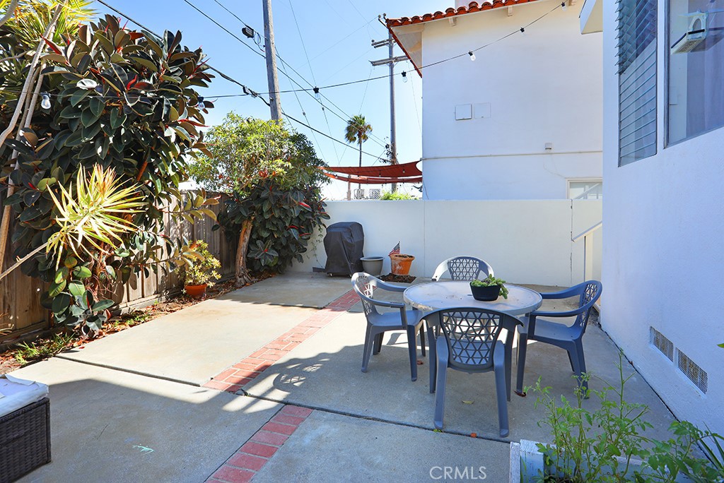 33802 Castano B Property Photo 21