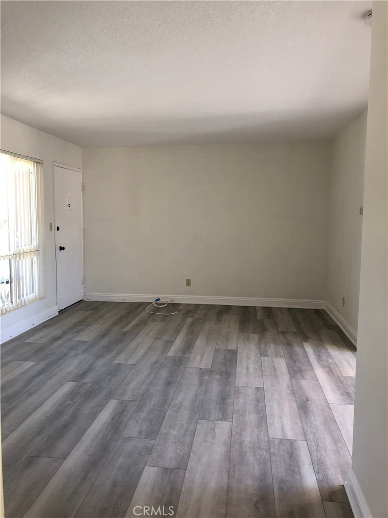 312 10th Street F Property Photo 4