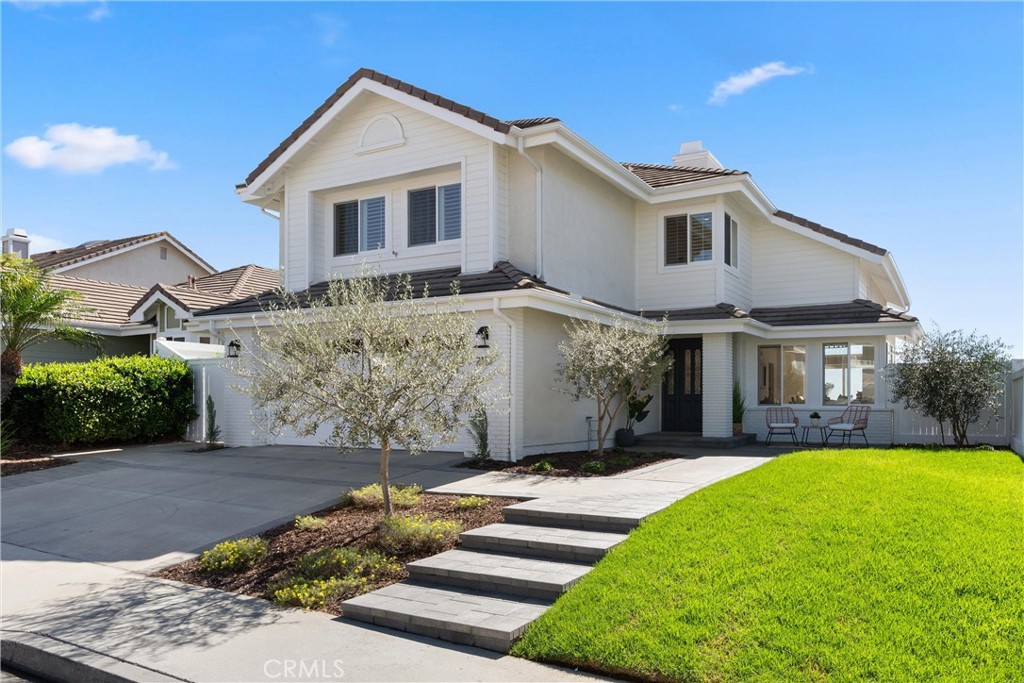 2113 Via Aguila Property Photo 1