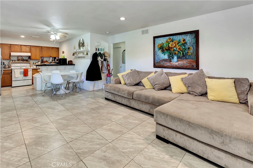 32182 Paseo Carolina Property Photo 6