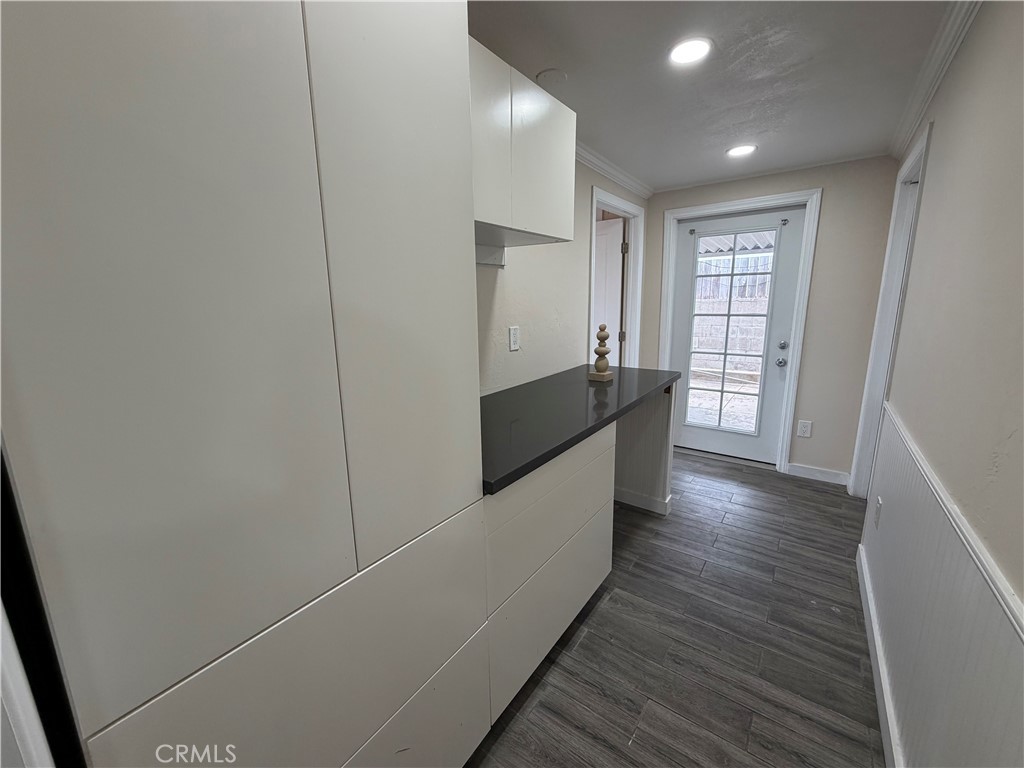 3112 Luna Property Photo 9