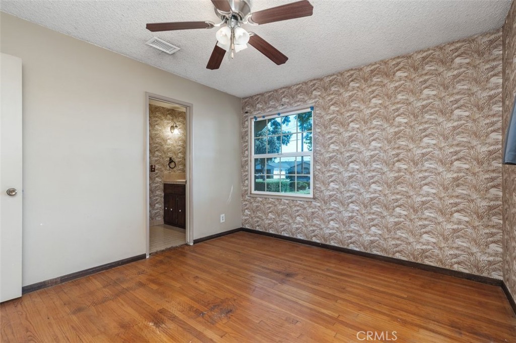 433 N Colorado Property Photo 27