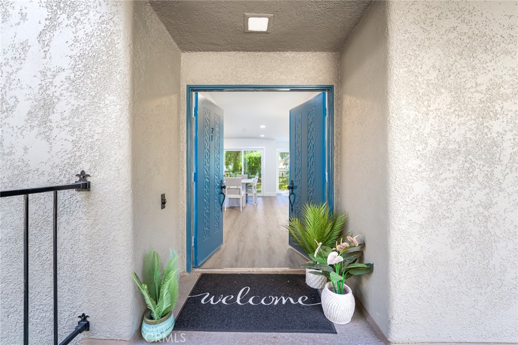 2393 Via Mariposa West 2f Property Photo 6