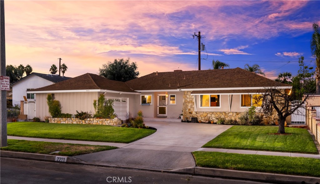 2211 E Romneya Property Photo 1