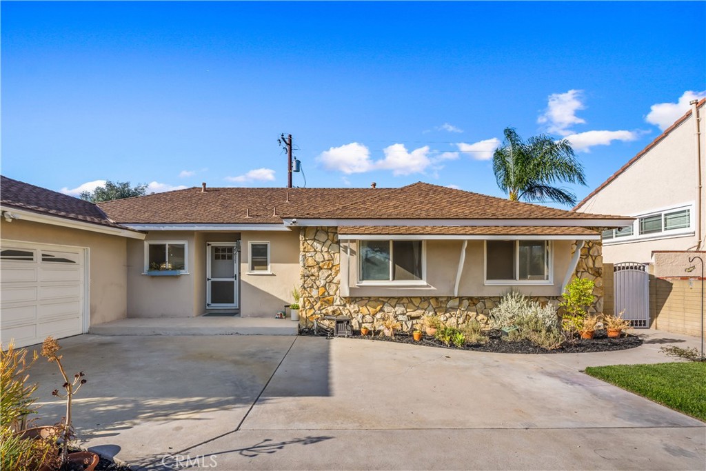 2211 E Romneya Drive Property Photo 39