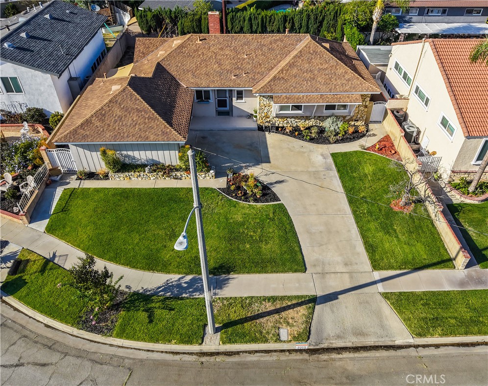 2211 E Romneya Drive Property Photo 44