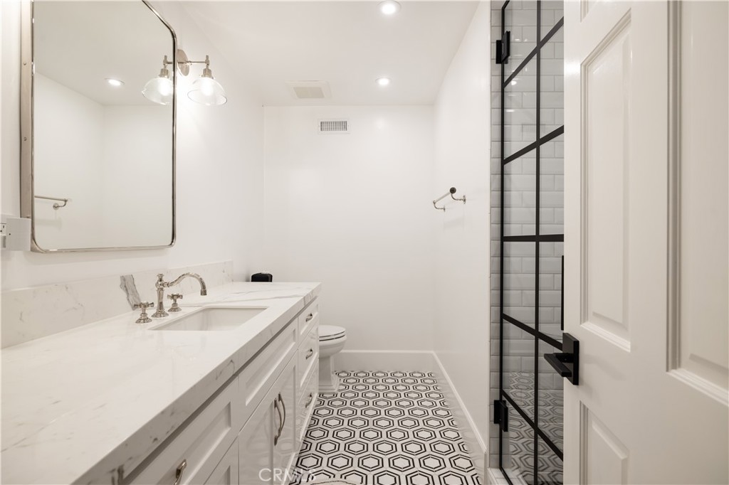 30822 Steeplechase Property Photo 16