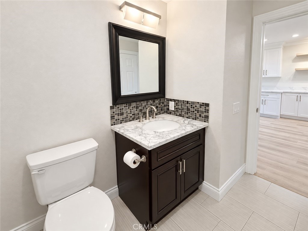 2704 Via Colina 09 Property Photo 5