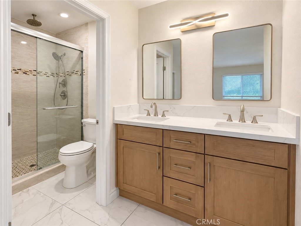 2704 Via Colina 09 Property Photo 11
