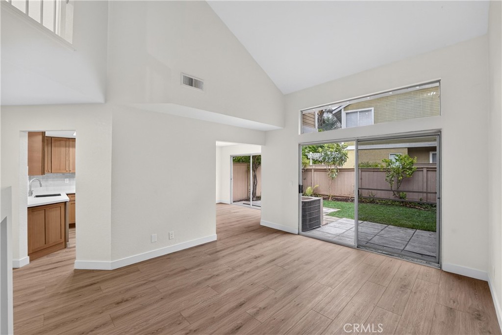 20 Rosewood Property Photo 8